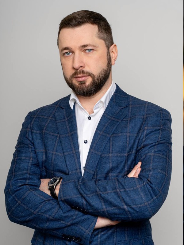 Константин Карасев