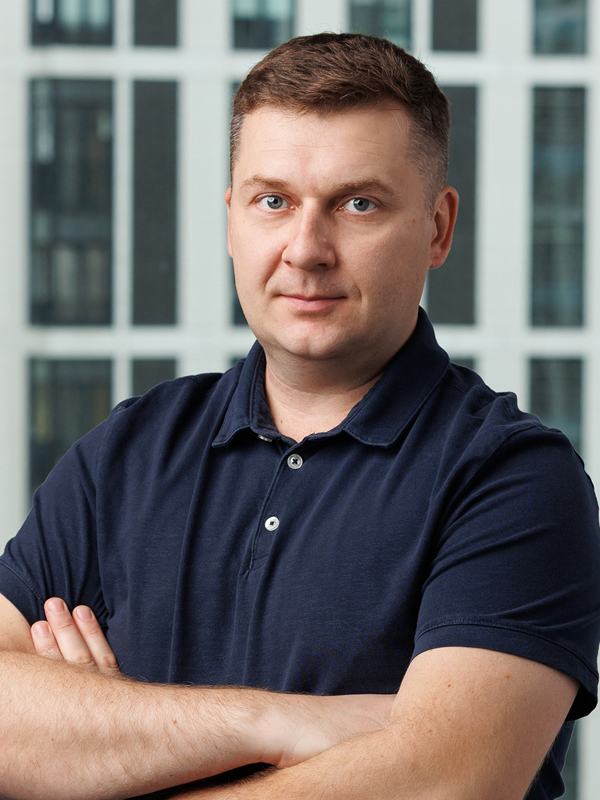 Антон Башарин