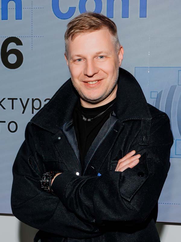 Дмитрий Овчинников